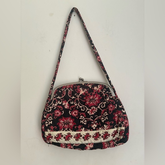 LEMON HILL QUILTED PURSE EUC - Picture 1 of 3